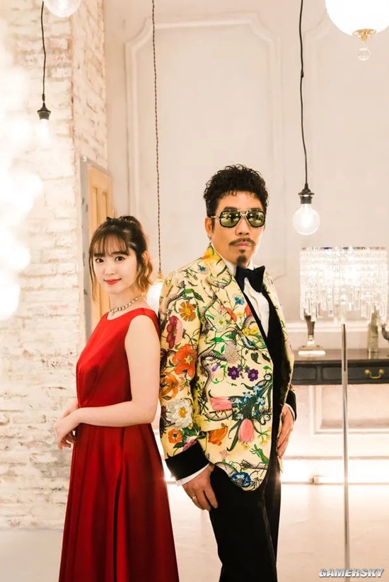 可盐可甜人美声甜 满足幻想的日本女星铃木爱理