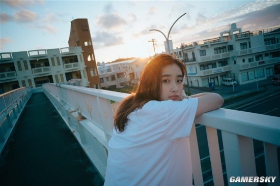 曾号称丰腴版石原里美的安倍乙 靠写真打出自己名号