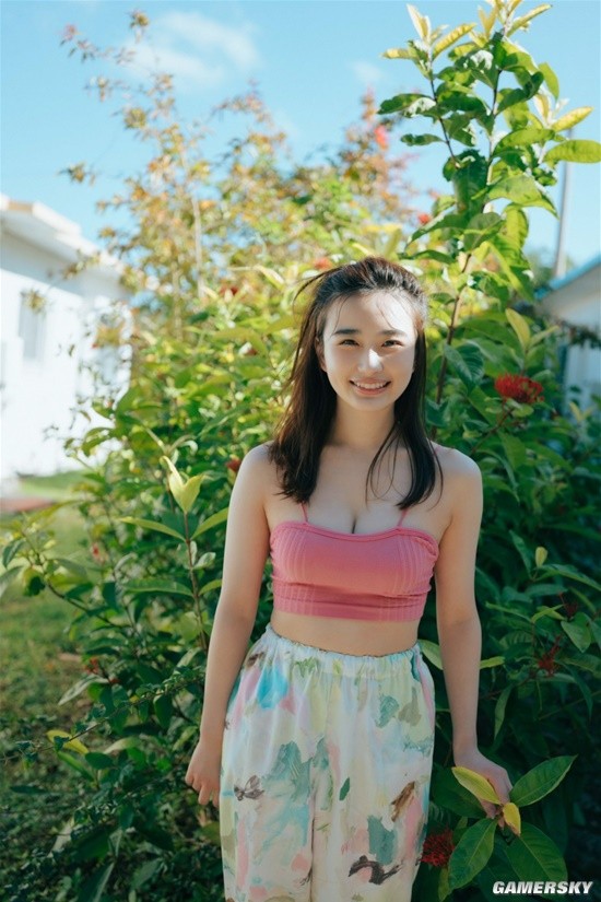 曾号称丰腴版石原里美的安倍乙 靠写真打出自己名号