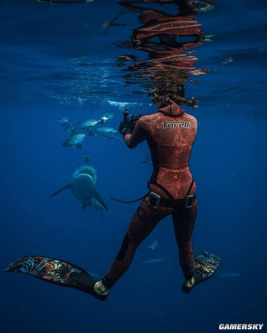 智慧与美貌并存 身材最火辣的女科学家