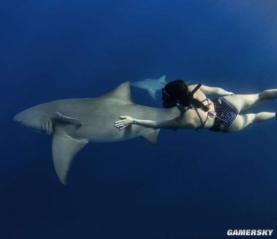 智慧与美貌并存 身材最火辣的女科学家