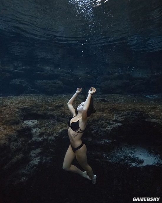 智慧与美貌并存 身材最火辣的女科学家