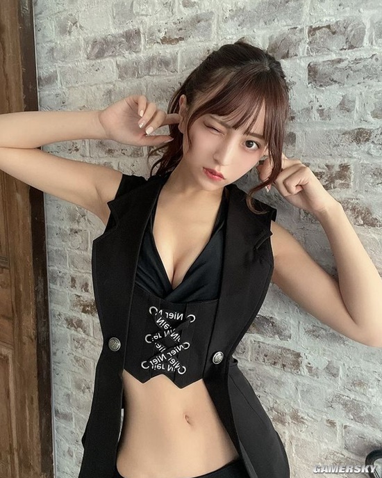 54CM比例吸睛 号称日本最美插画家的竹内星菜