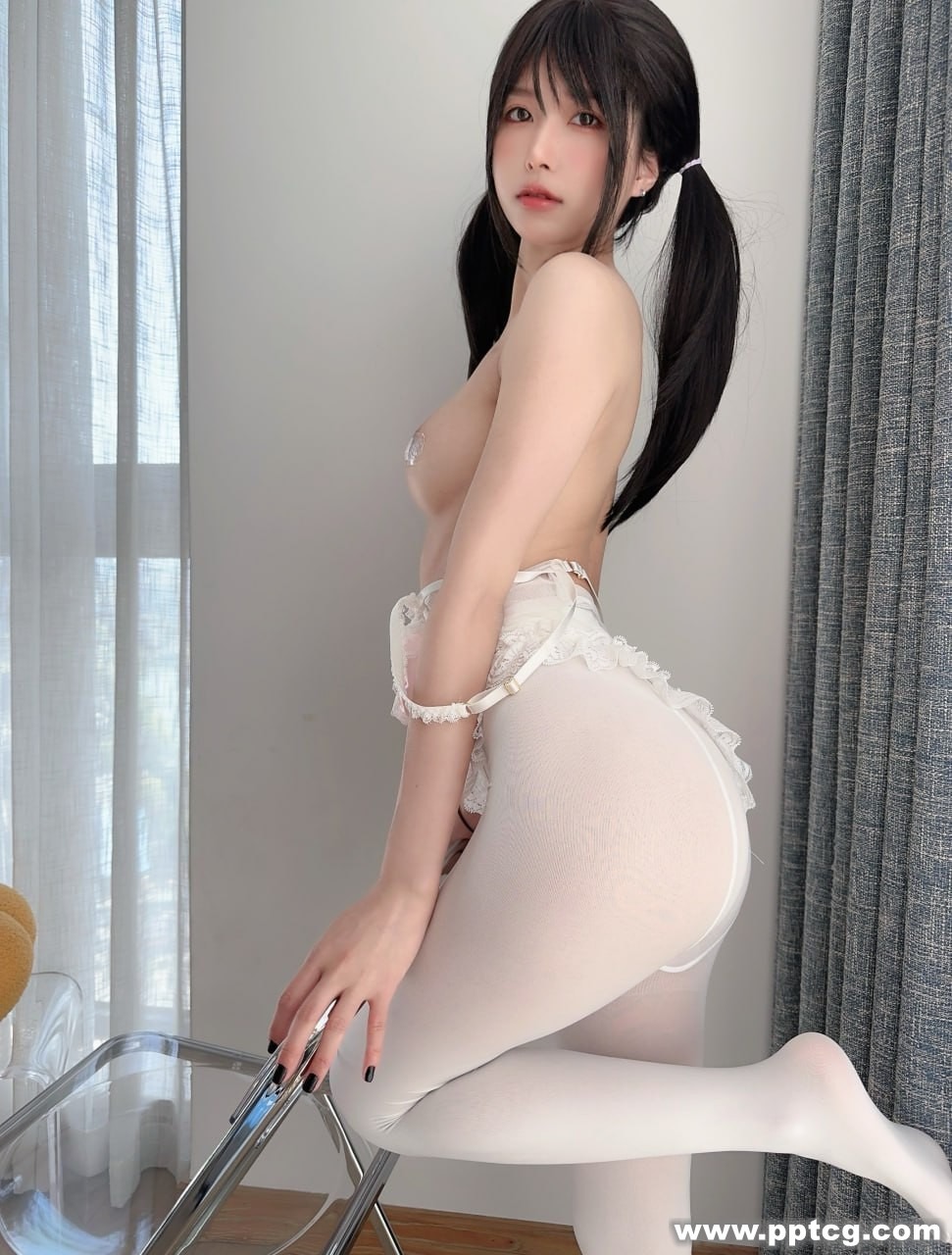 布丁大法 连体白丝