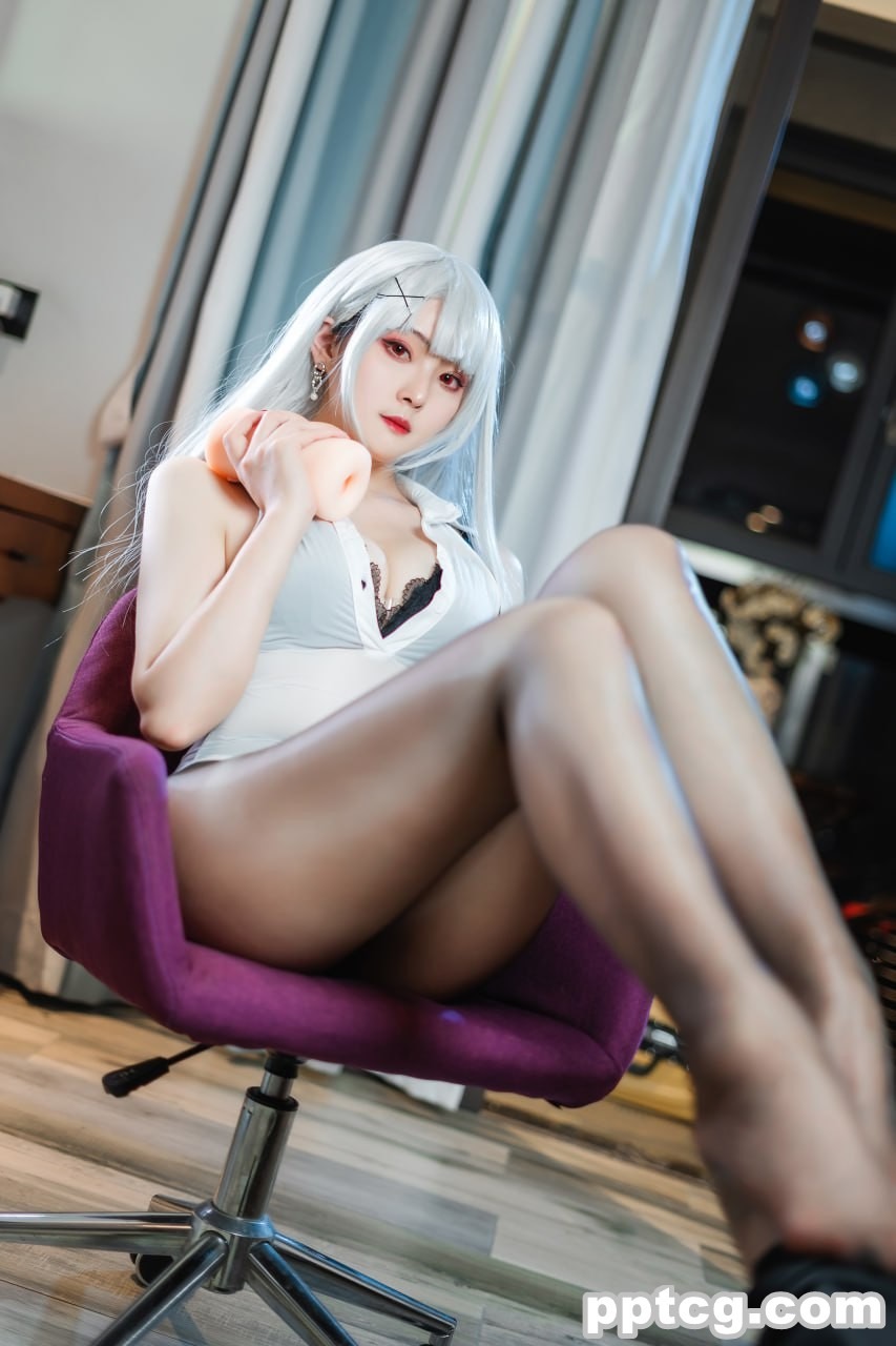 夏夏子  OL