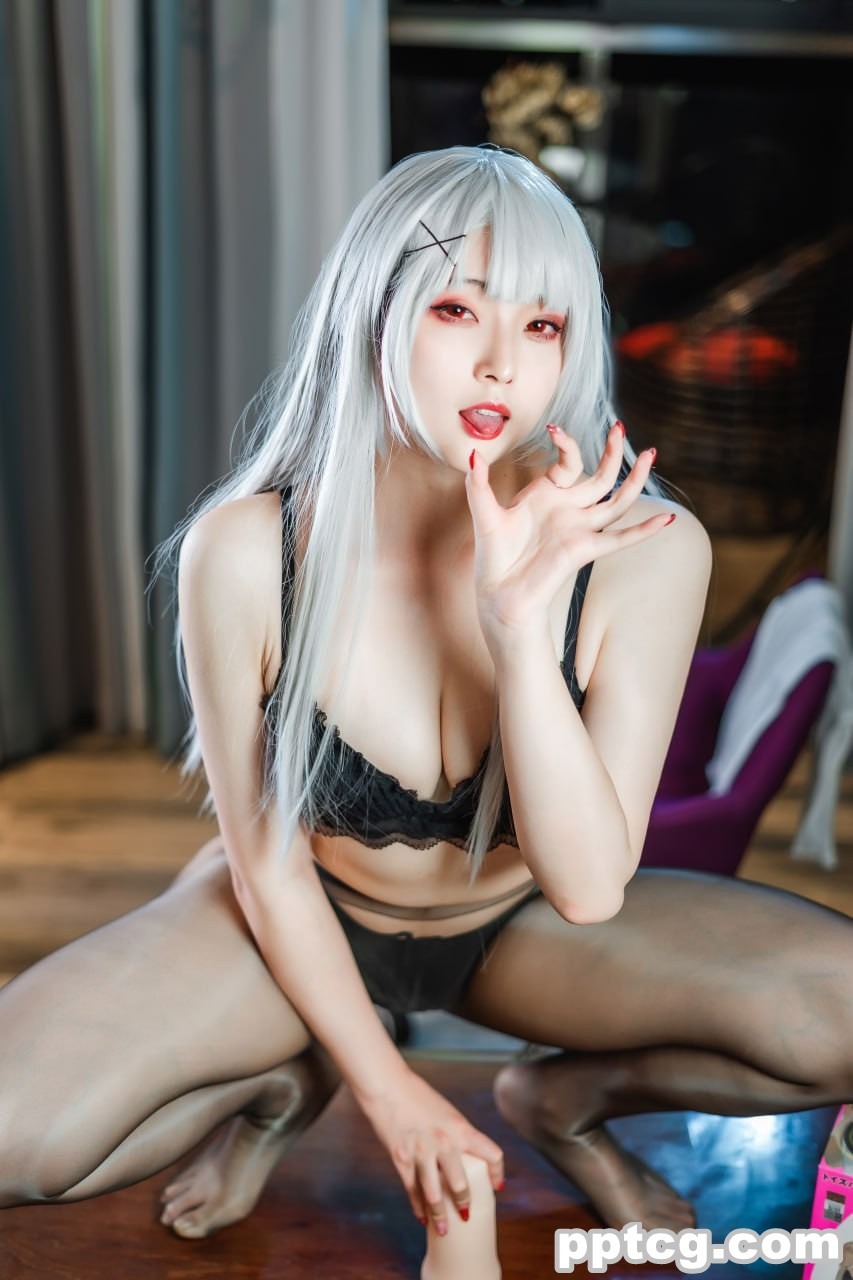 夏夏子  OL