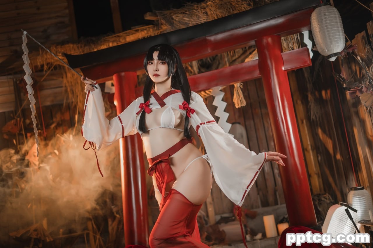 夏夏子  祈愿巫女