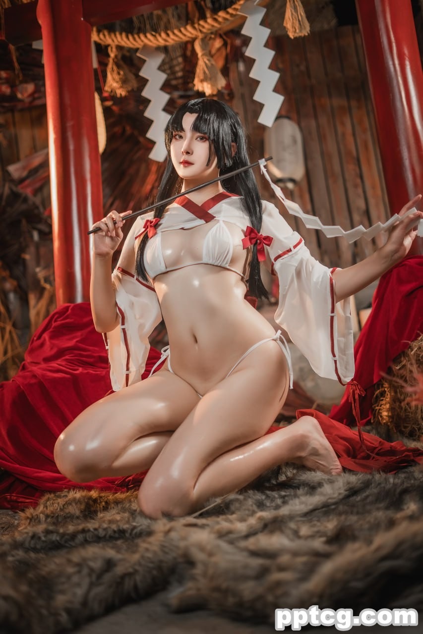 夏夏子  祈愿巫女