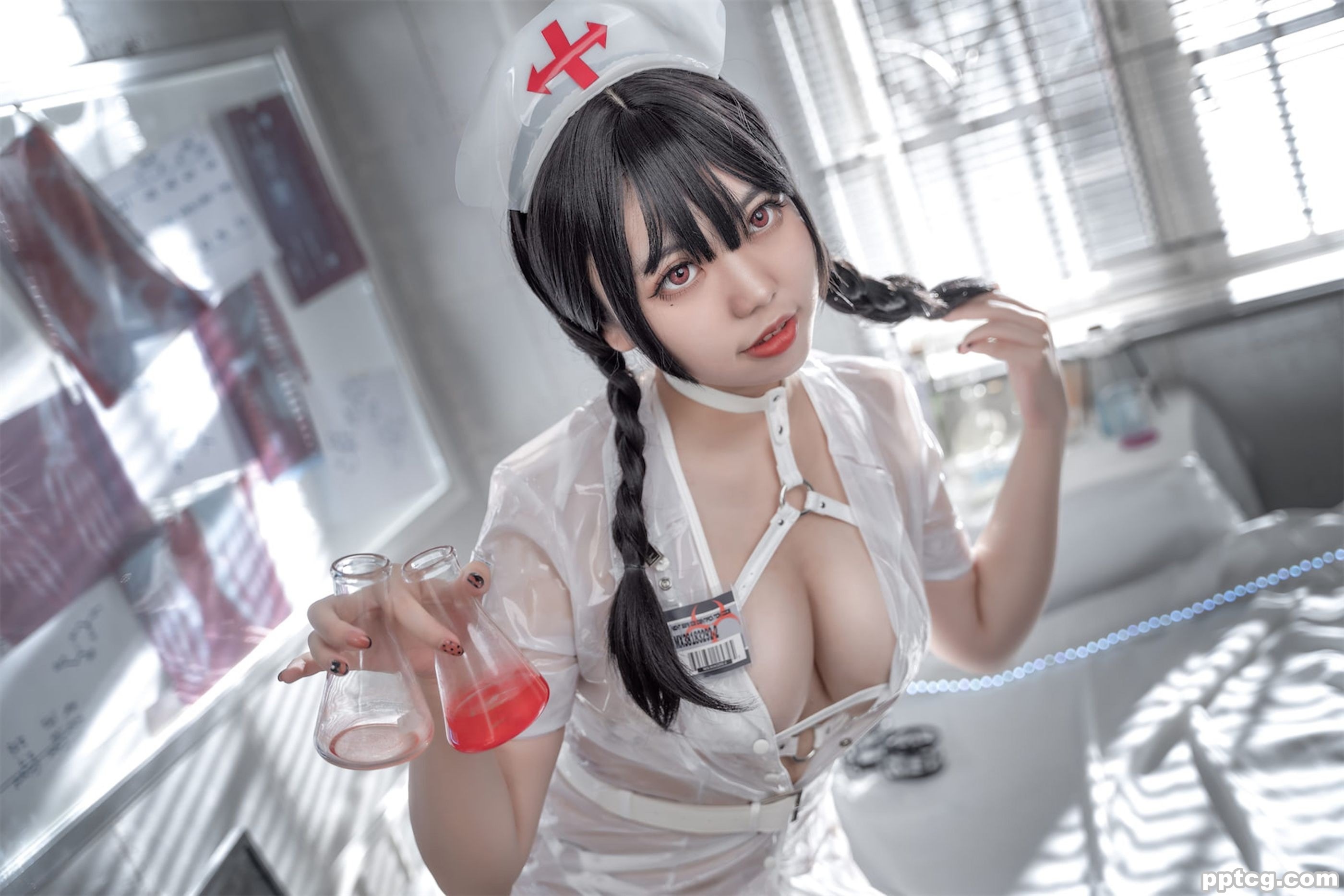 啊日日 Ganlory 未来白色护士