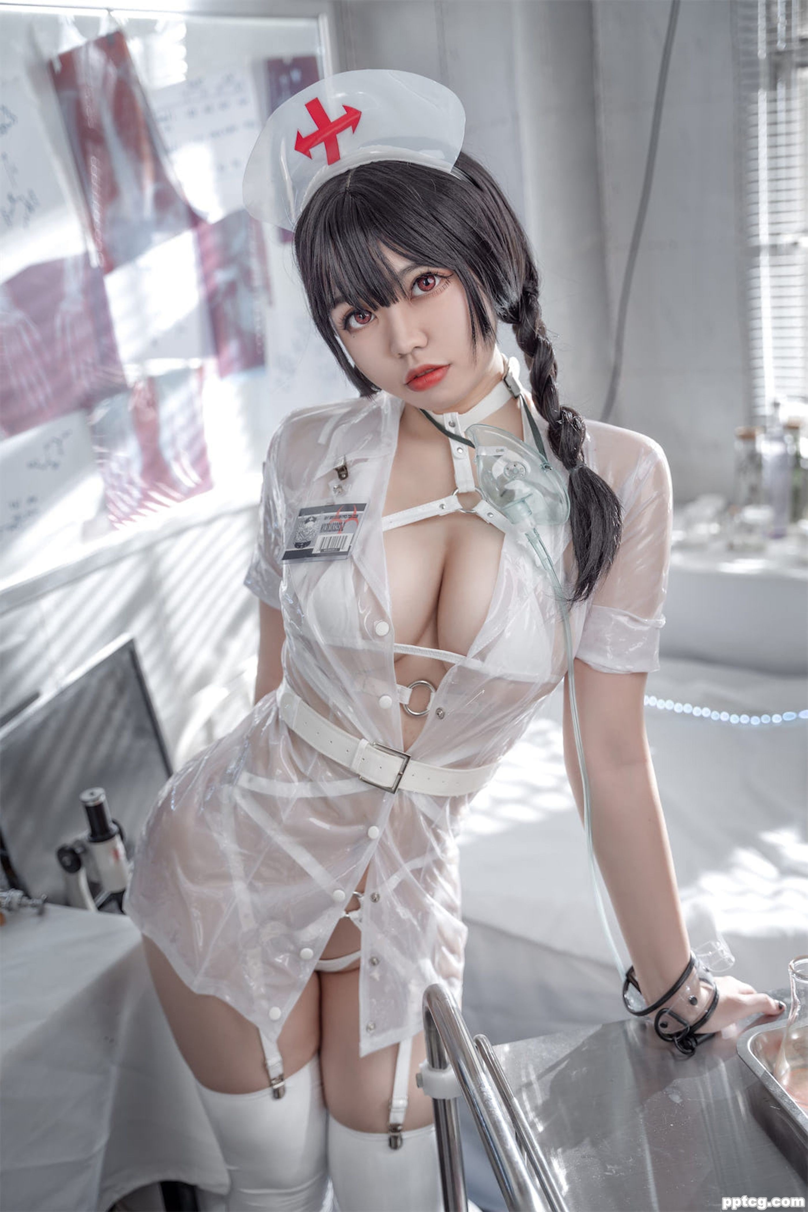 啊日日 Ganlory 未来白色护士