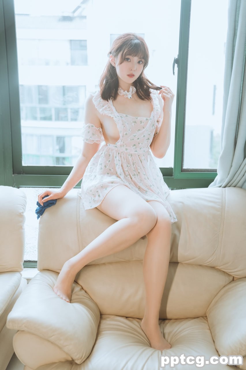 Natsuko夏夏子   碎花围裙