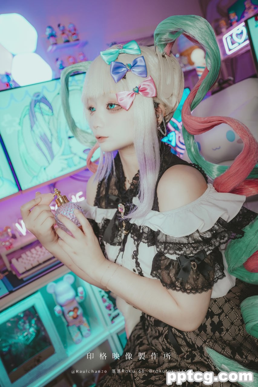 落落  升天