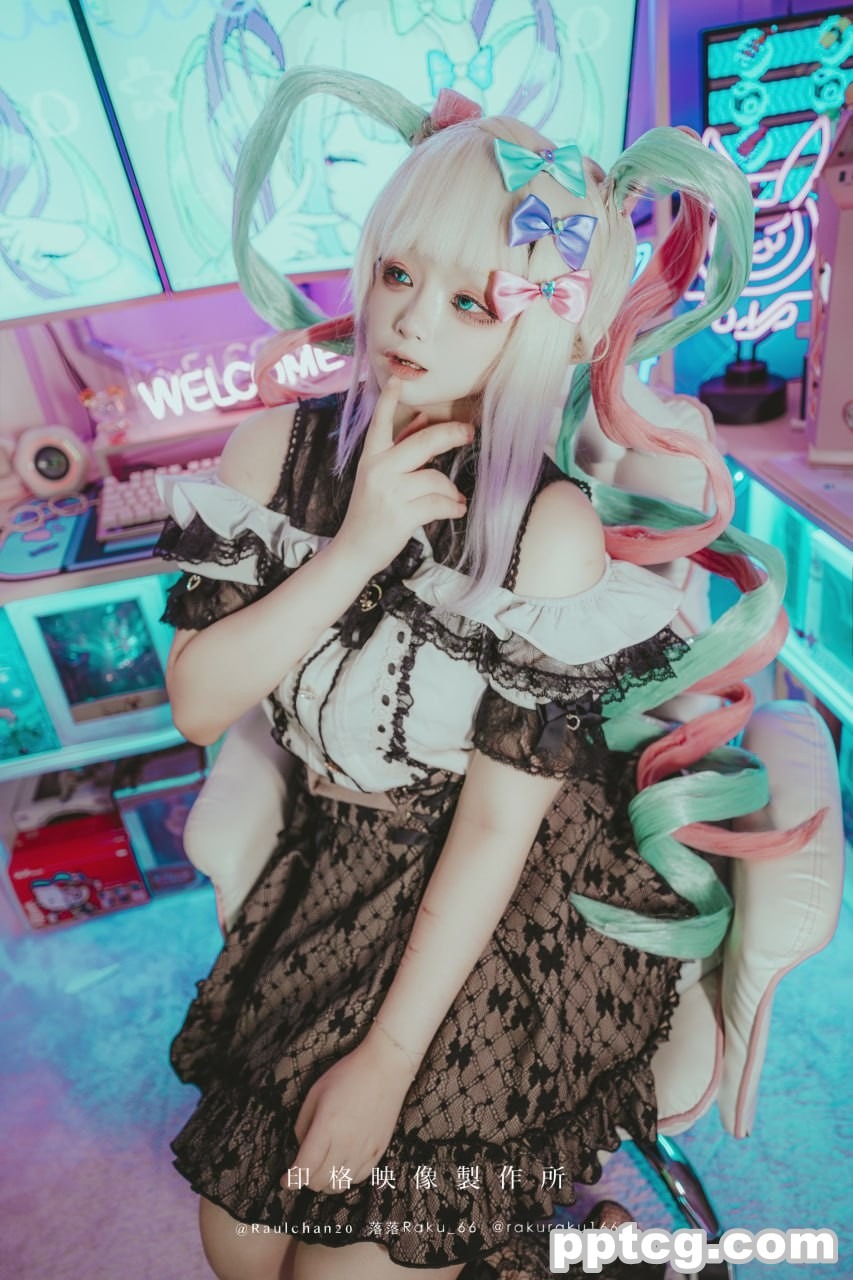落落  升天