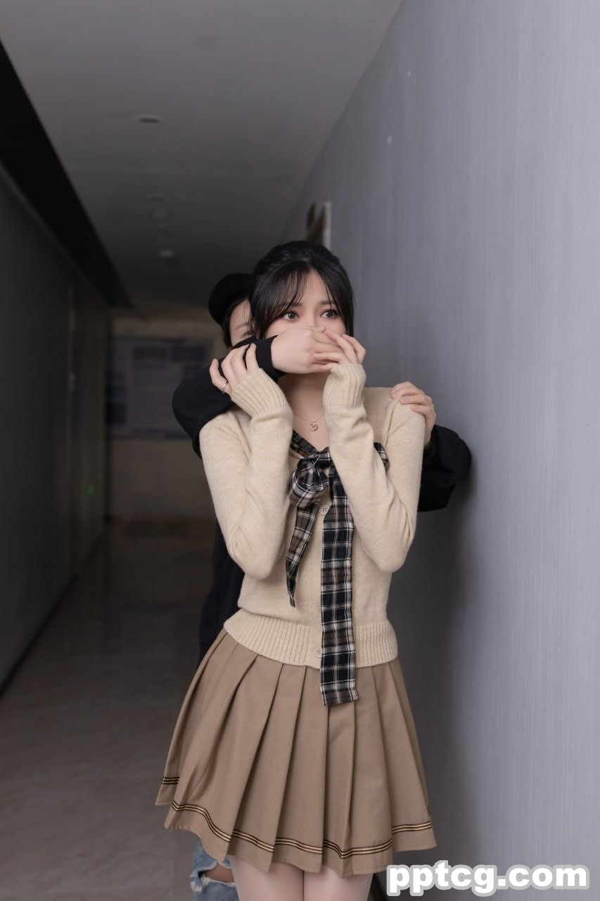 鱼子酱  跟踪狂