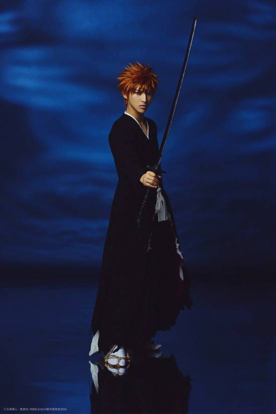 《死神》音乐剧“破面篇”定妆照公开 全员变五头身