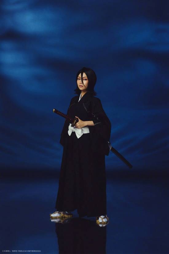 《死神》音乐剧“破面篇”定妆照公开 全员变五头身