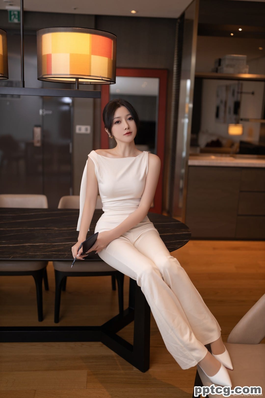 鱼子酱Fish – 内购写真套图资源合集