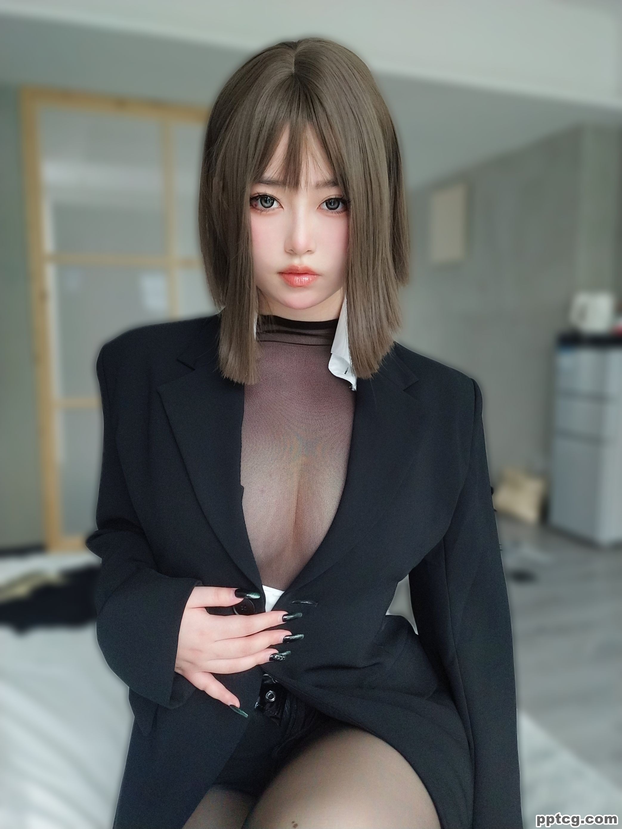 女主K 大胆的秘书