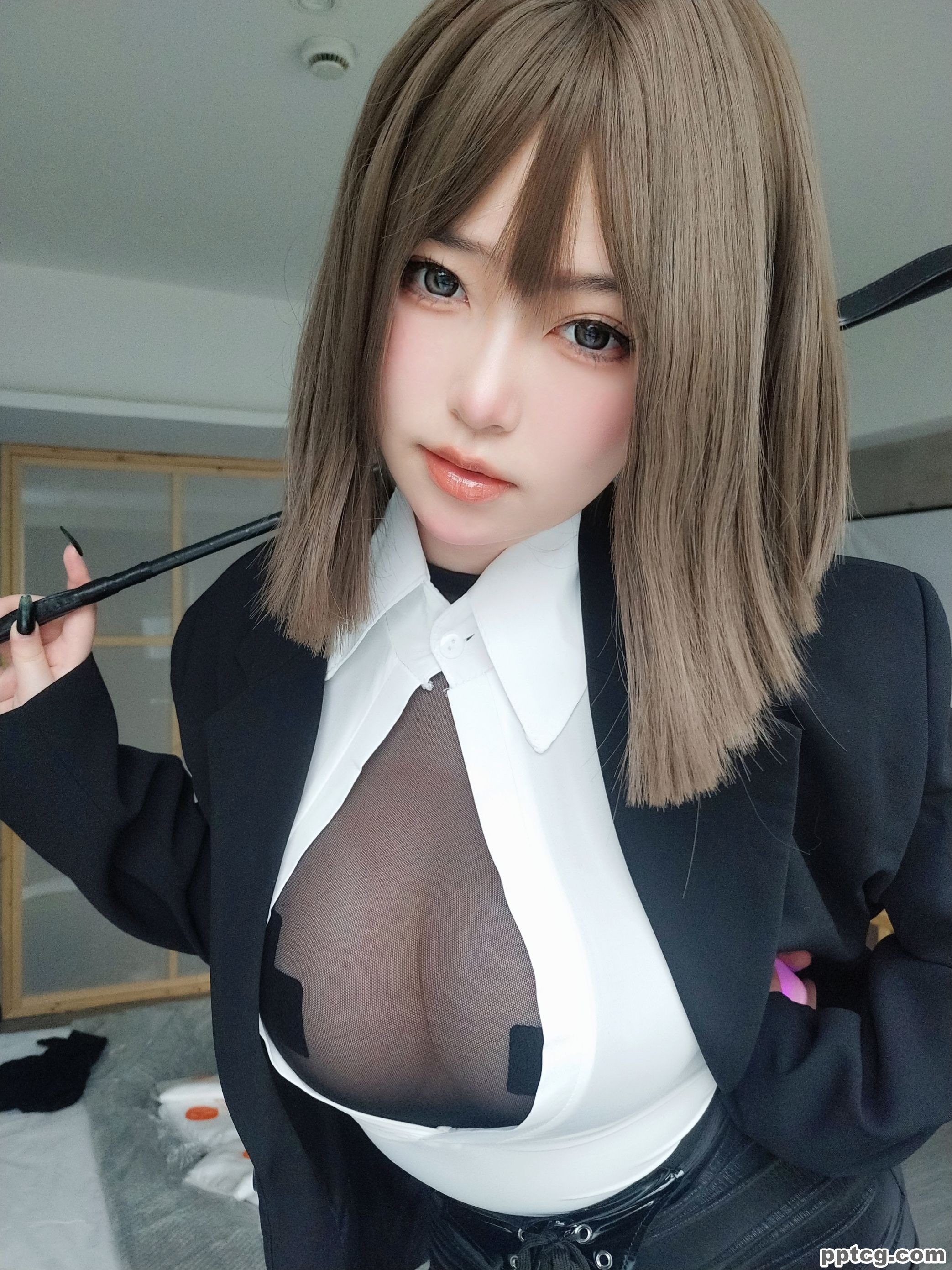 女主K 大胆的秘书