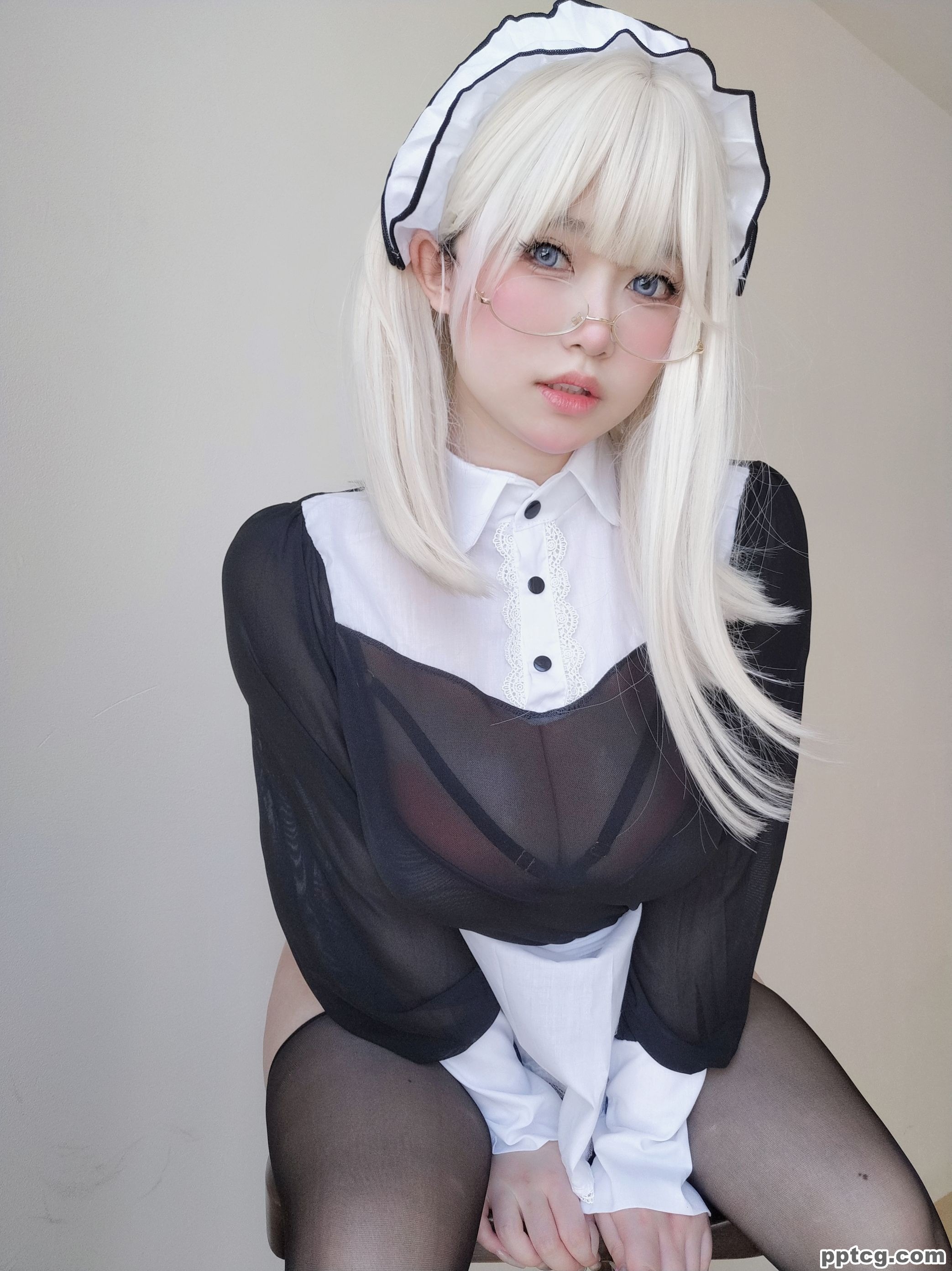 女主K 主人的女仆
