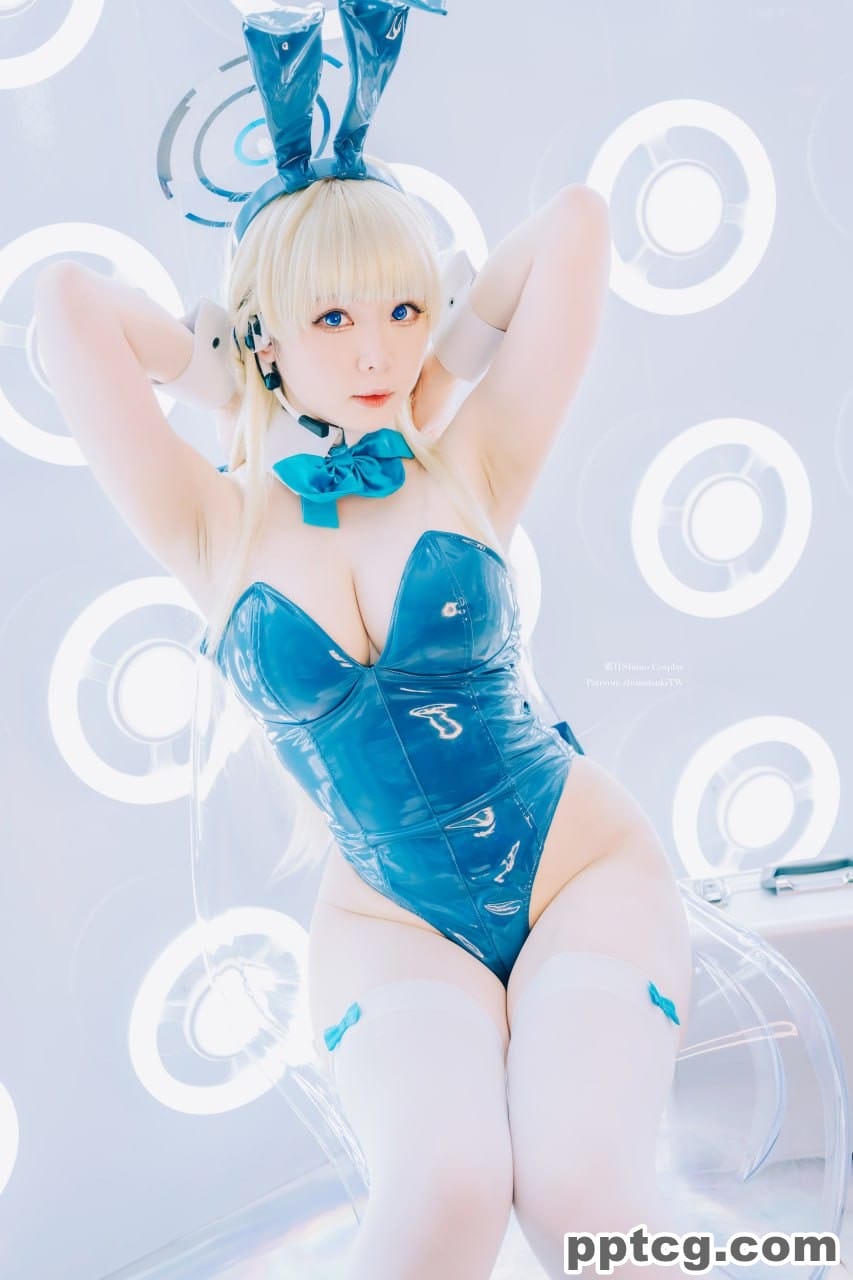 霜月shimo  蔚蓝档案 飞鸟马时  兔女郎