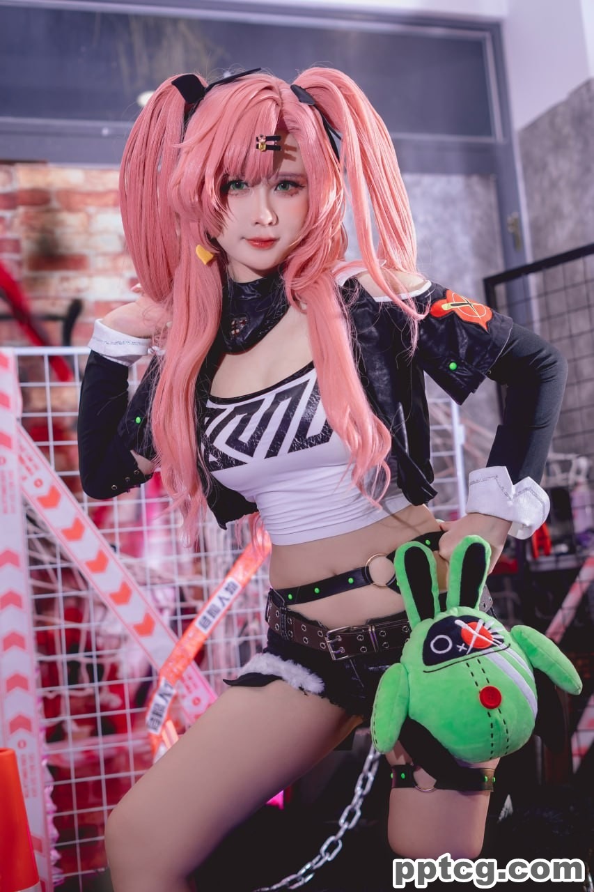Pyon Lay  绝区零  妮可·德玛拉  Nicole Demara
