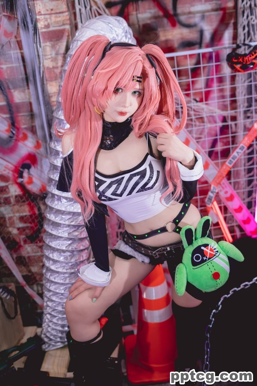 Pyon Lay  绝区零  妮可·德玛拉  Nicole Demara