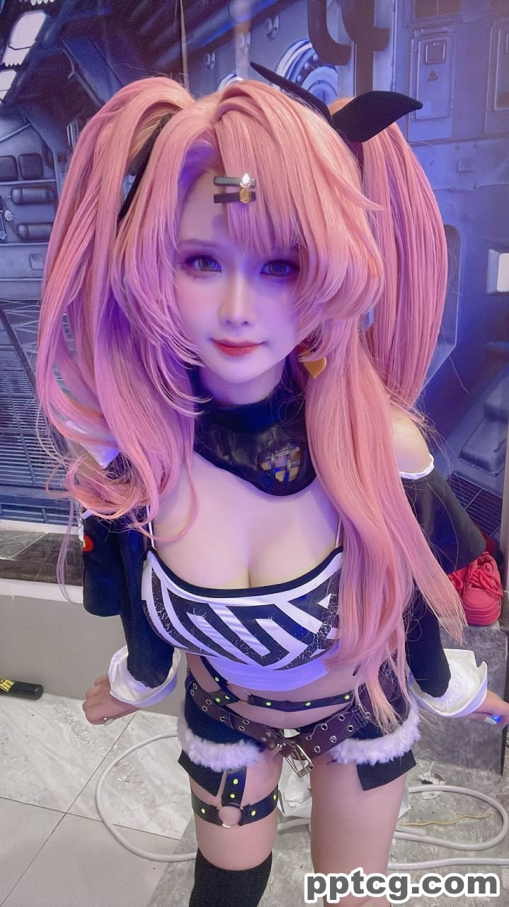 Pyon Lay  绝区零  妮可·德玛拉  Nicole Demara