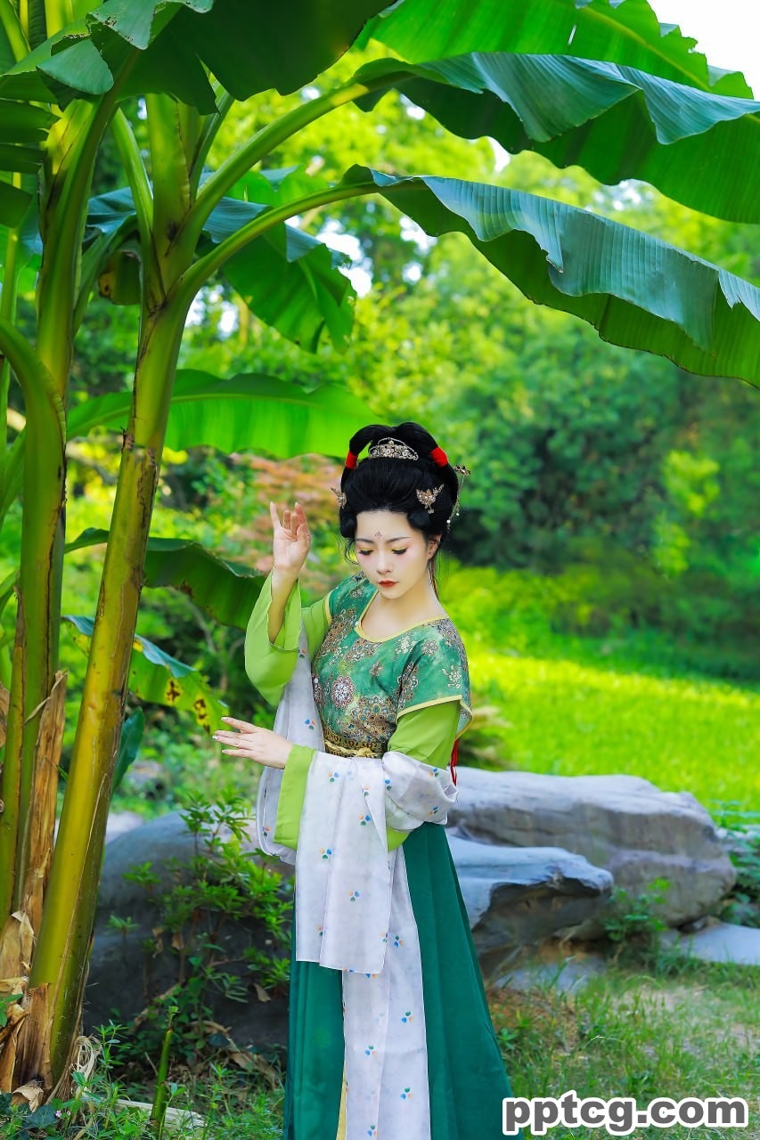 猫子 绿萝裙