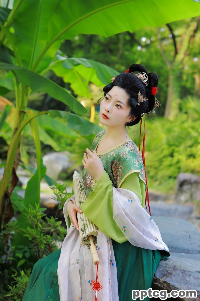 猫子 绿萝裙