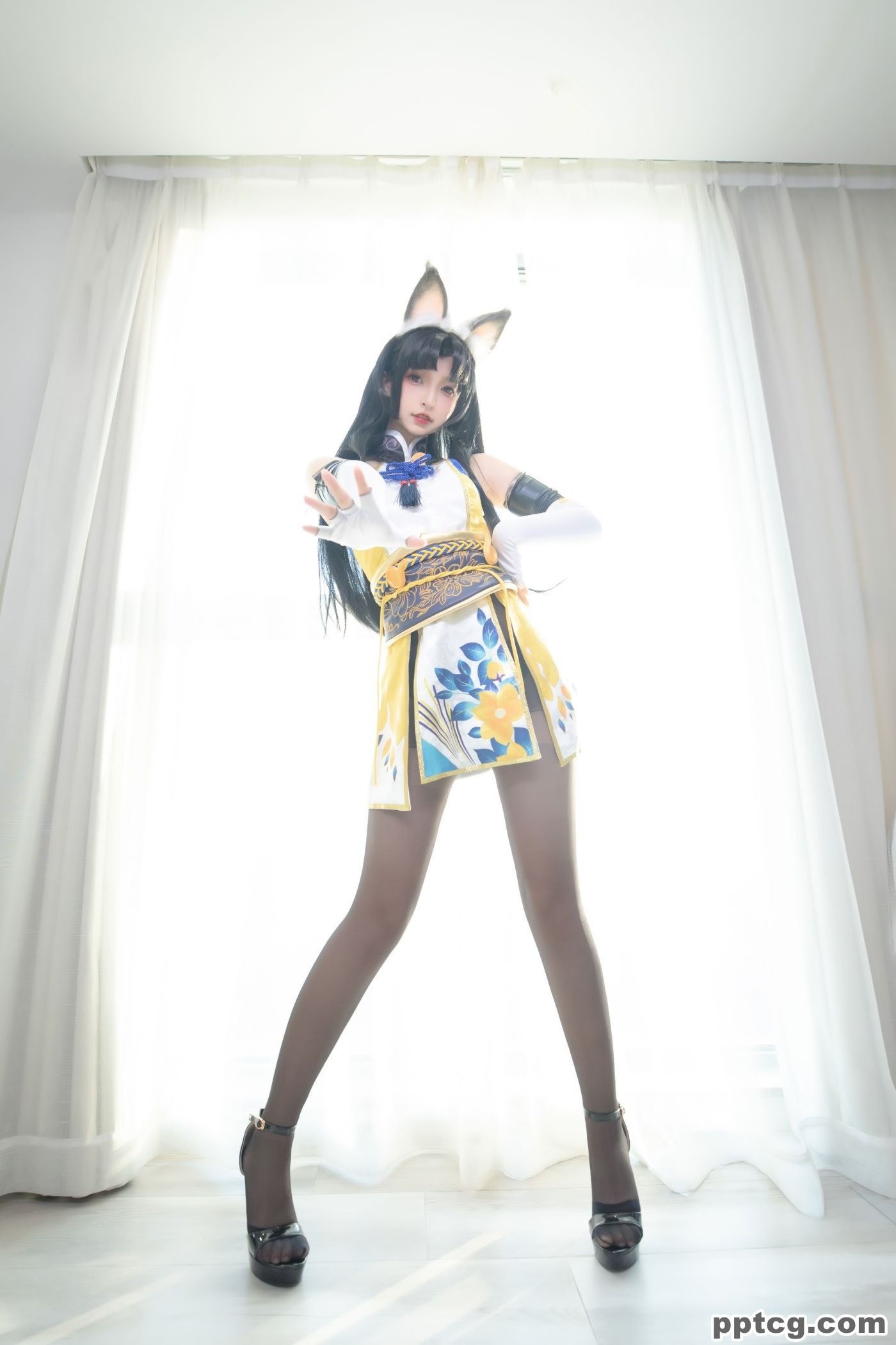 神楽坂真冬  黑丝胡桃