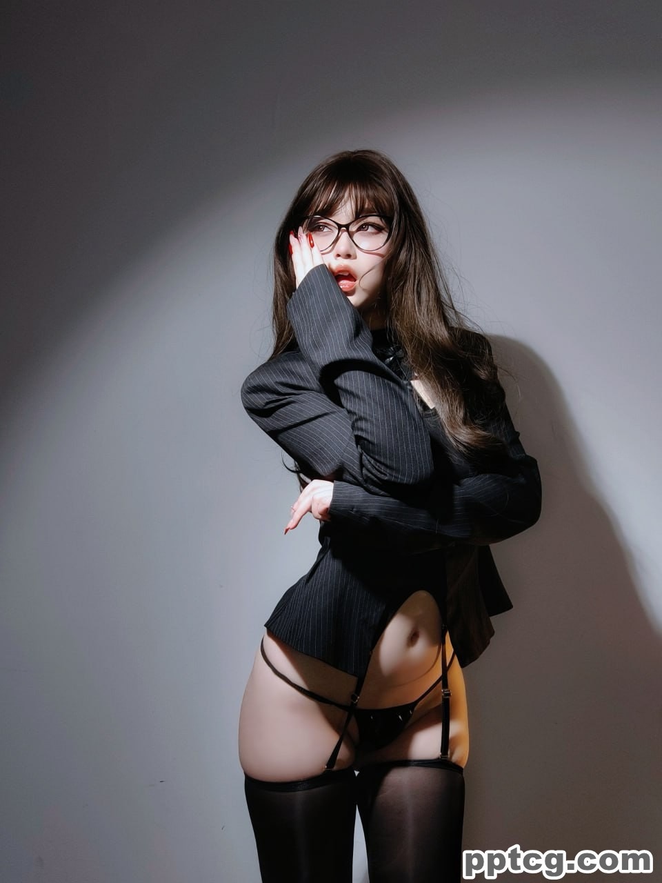 女主K  秘书  丝袜