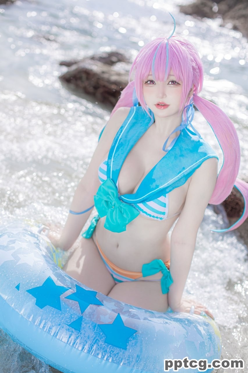 Takanashi Hanari  Aqua