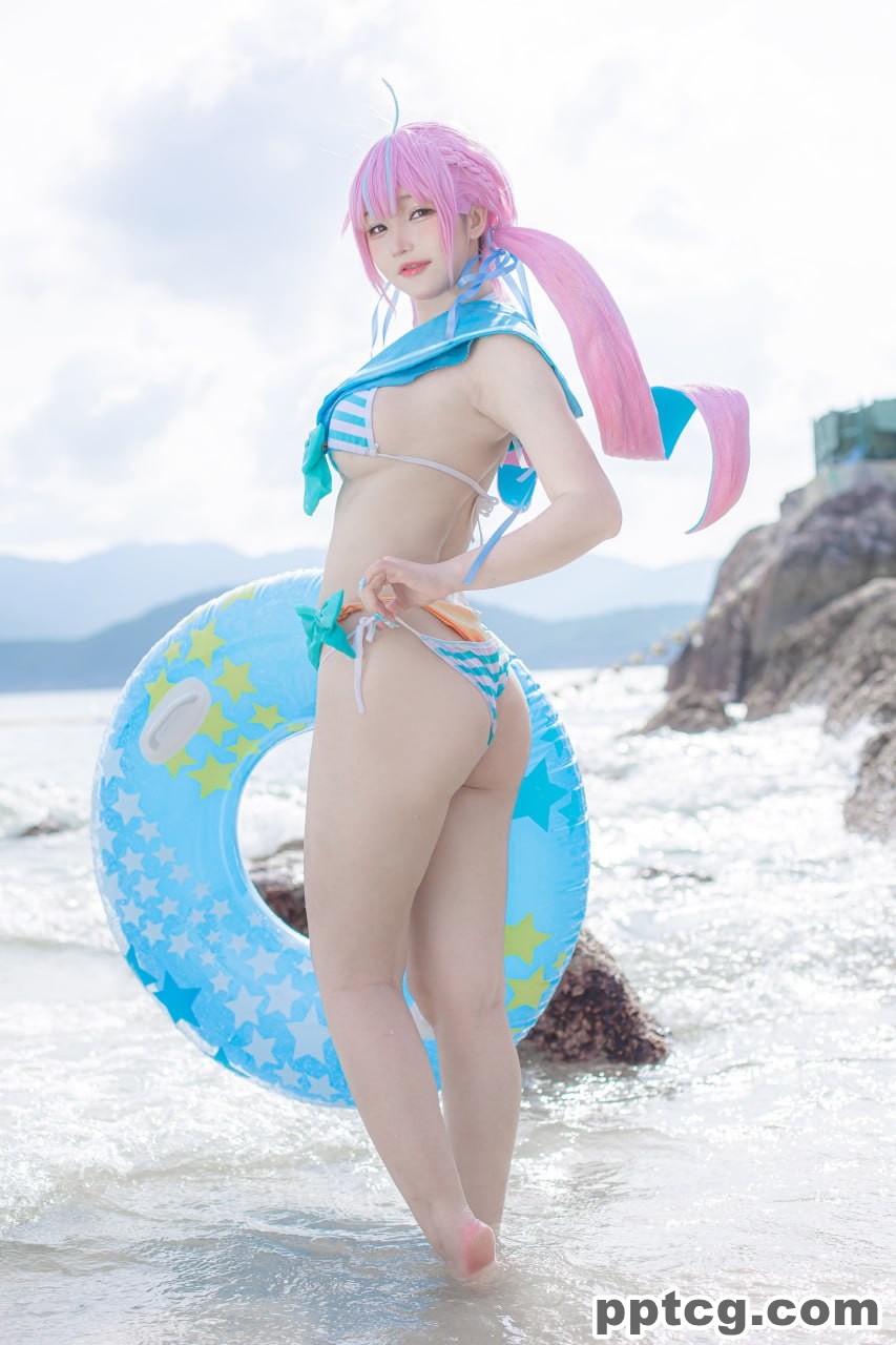 Takanashi Hanari  Aqua