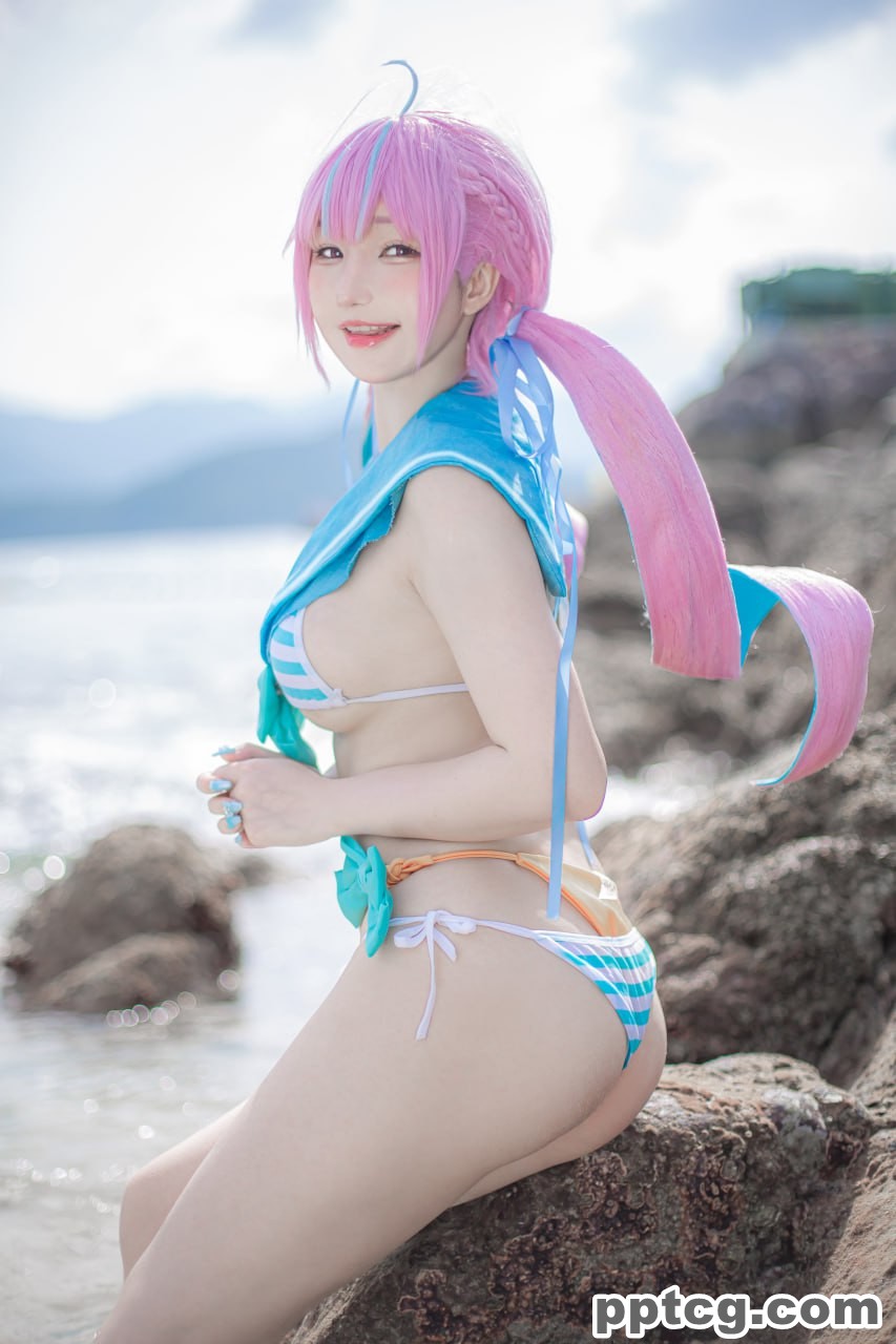 Takanashi Hanari  Aqua