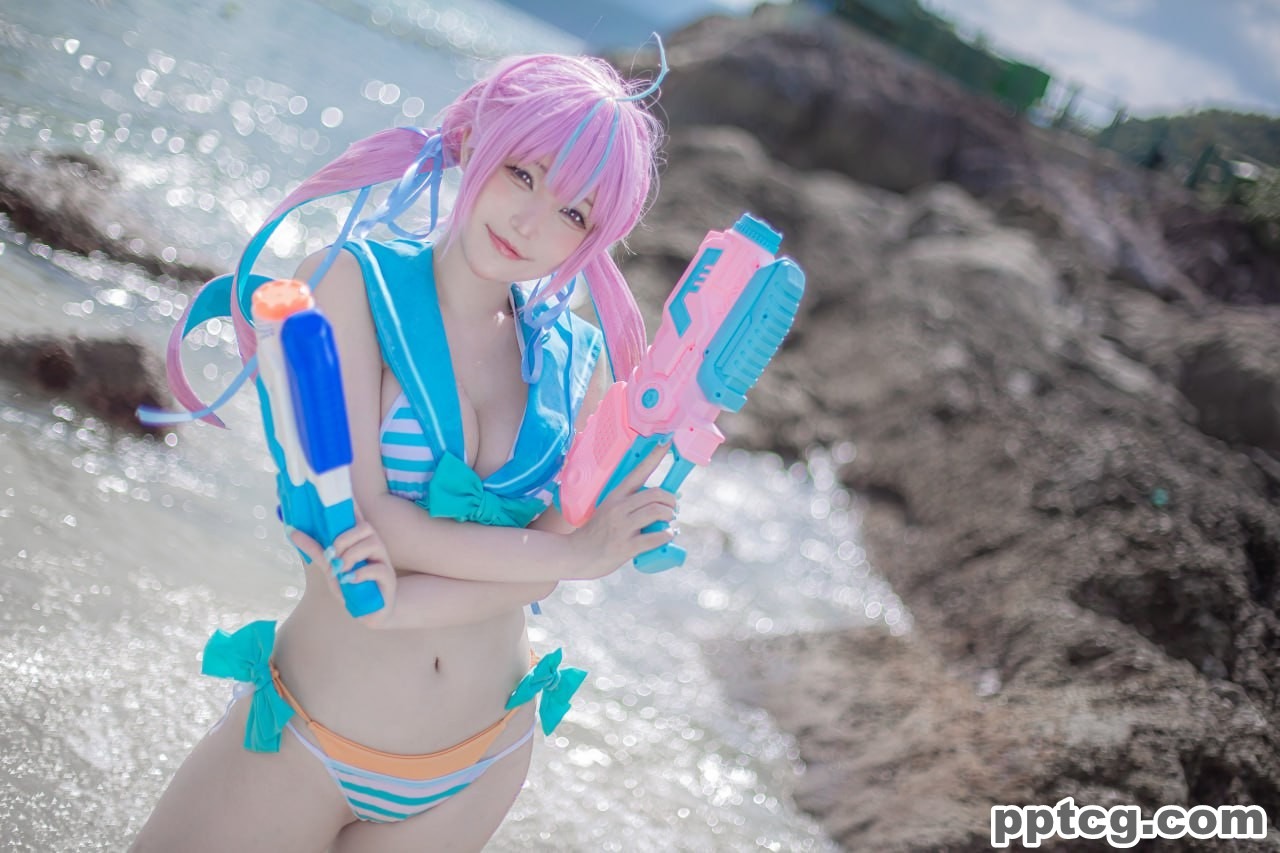 Takanashi Hanari  Aqua