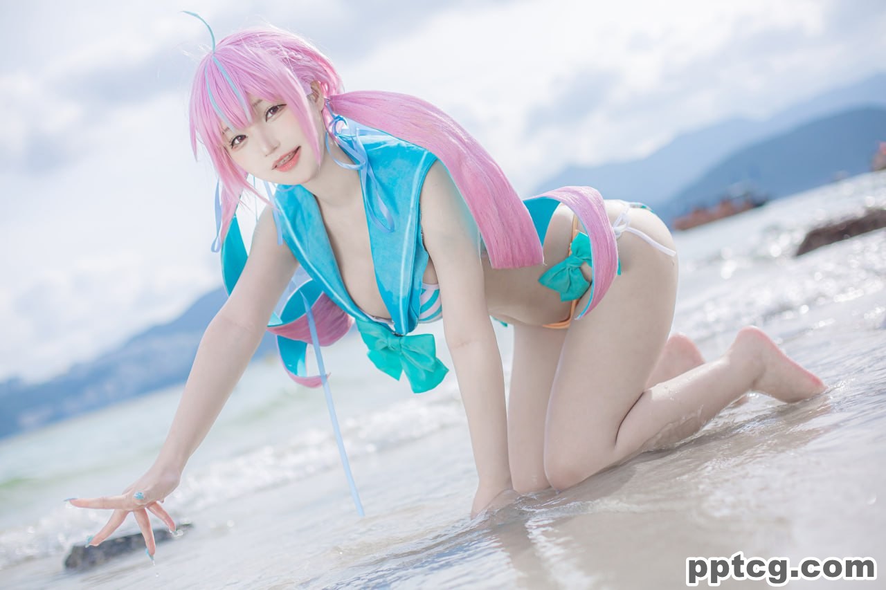 Takanashi Hanari  Aqua