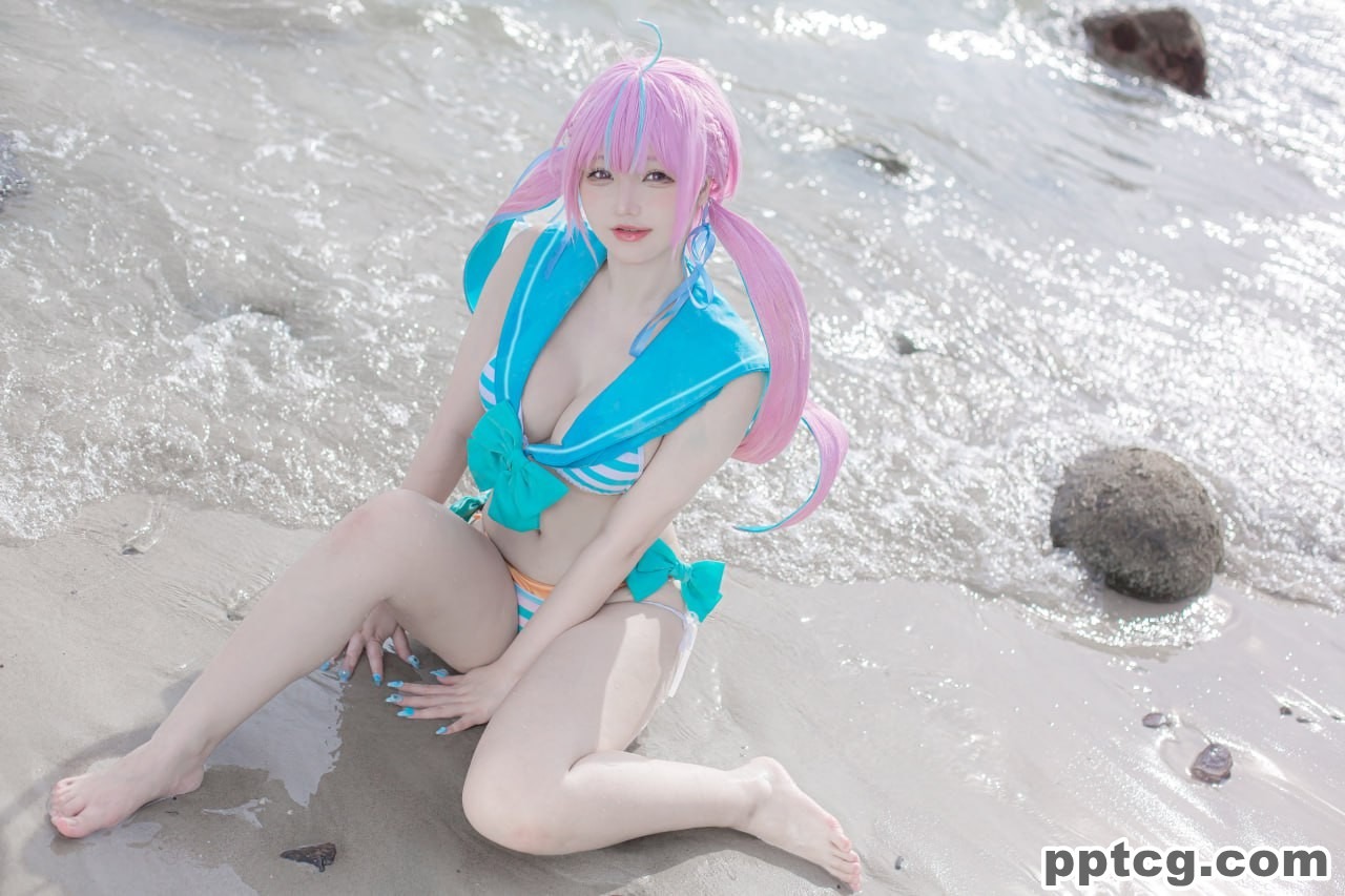 Takanashi Hanari  Aqua