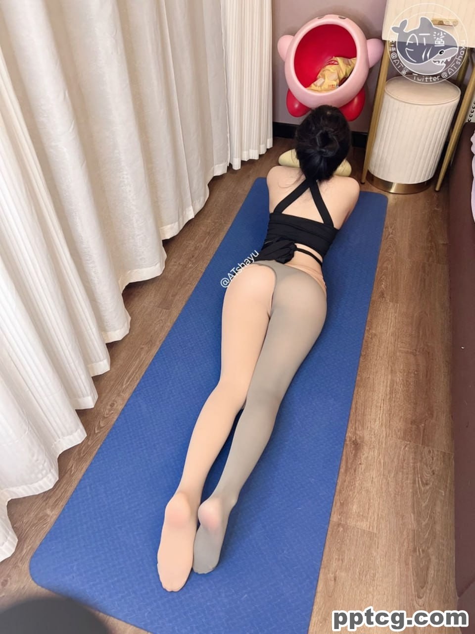 AT鲨   瑟瑟瑜伽