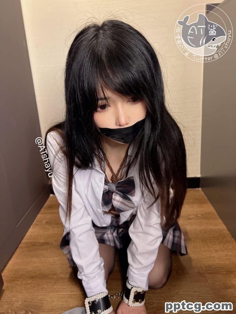 AT鲨  绑架女高中生