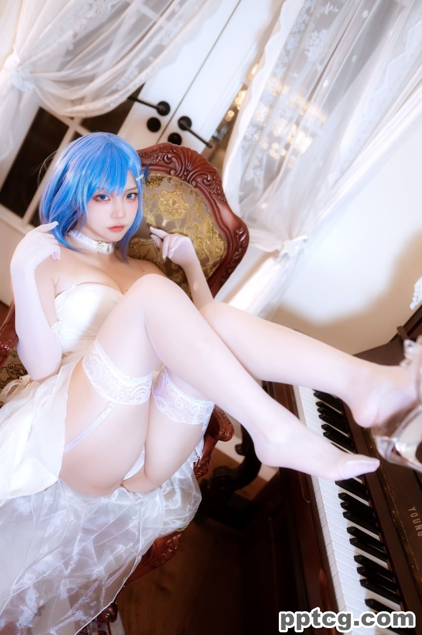 二佐Nisa  恰巴耶夫礼服