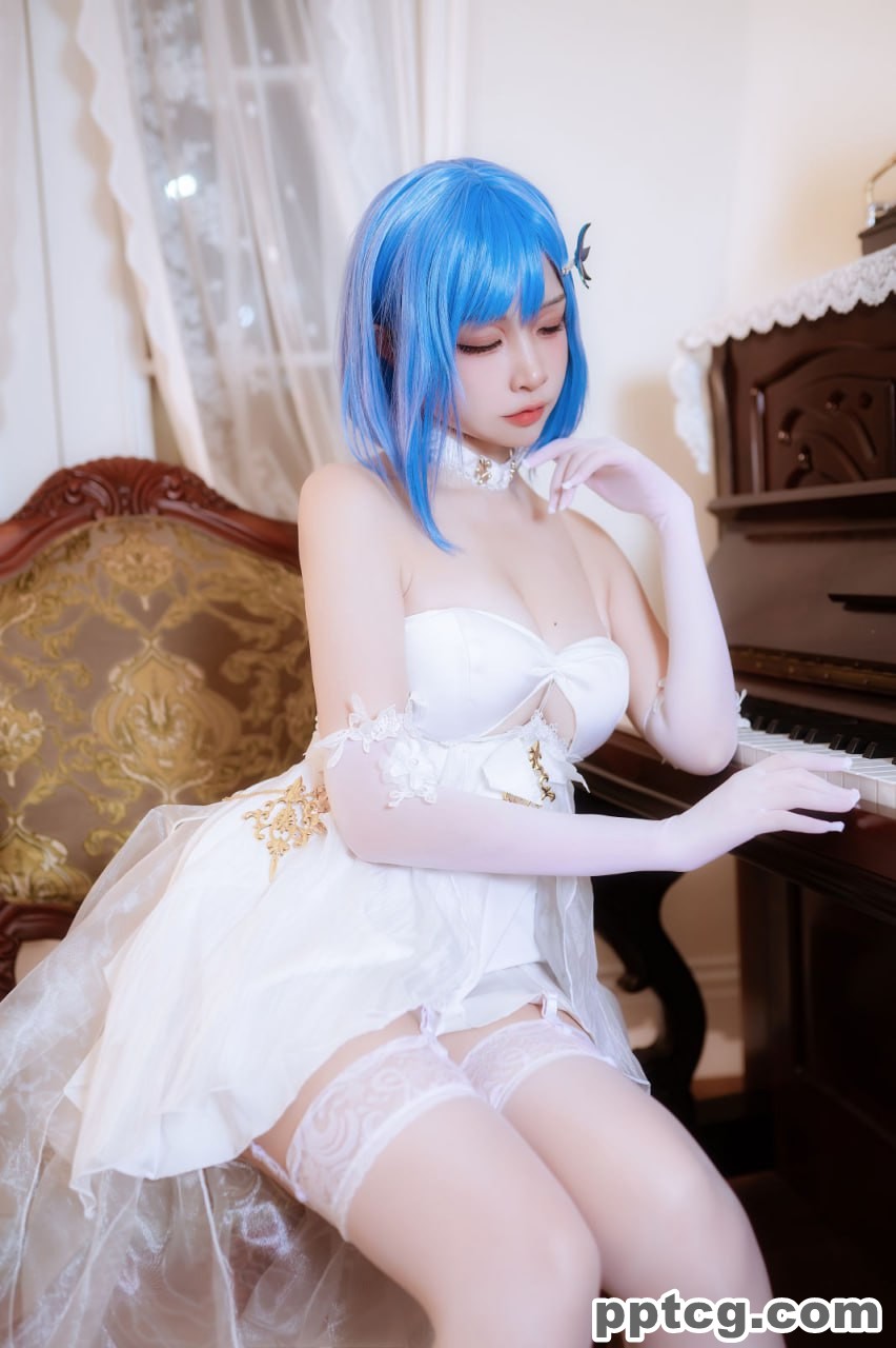 二佐Nisa  恰巴耶夫礼服