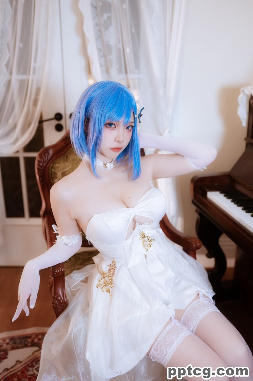二佐Nisa  恰巴耶夫礼服