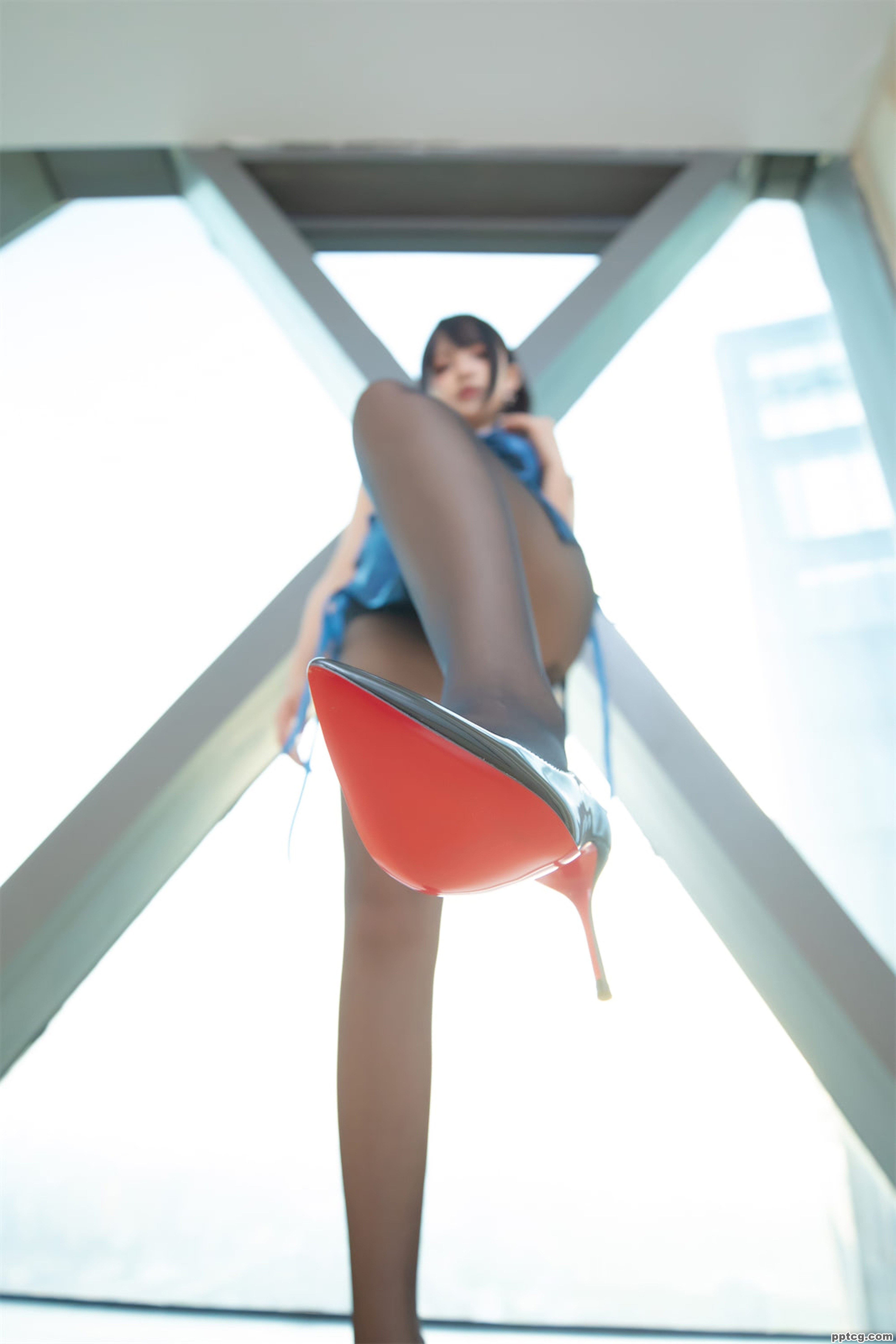 神楽坂真冬 蓝衣旗袍