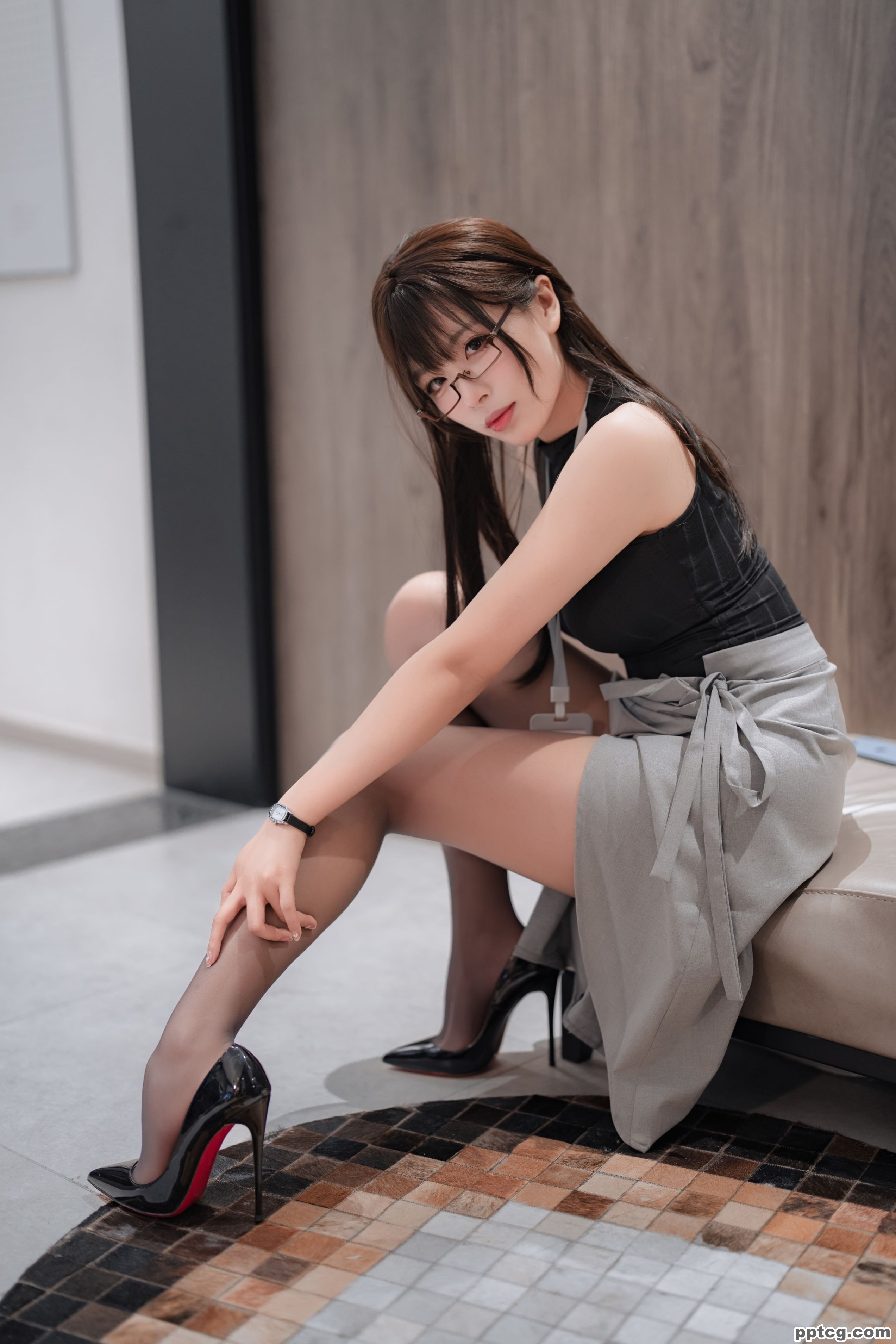 轩萧学姐 眼镜娘OL