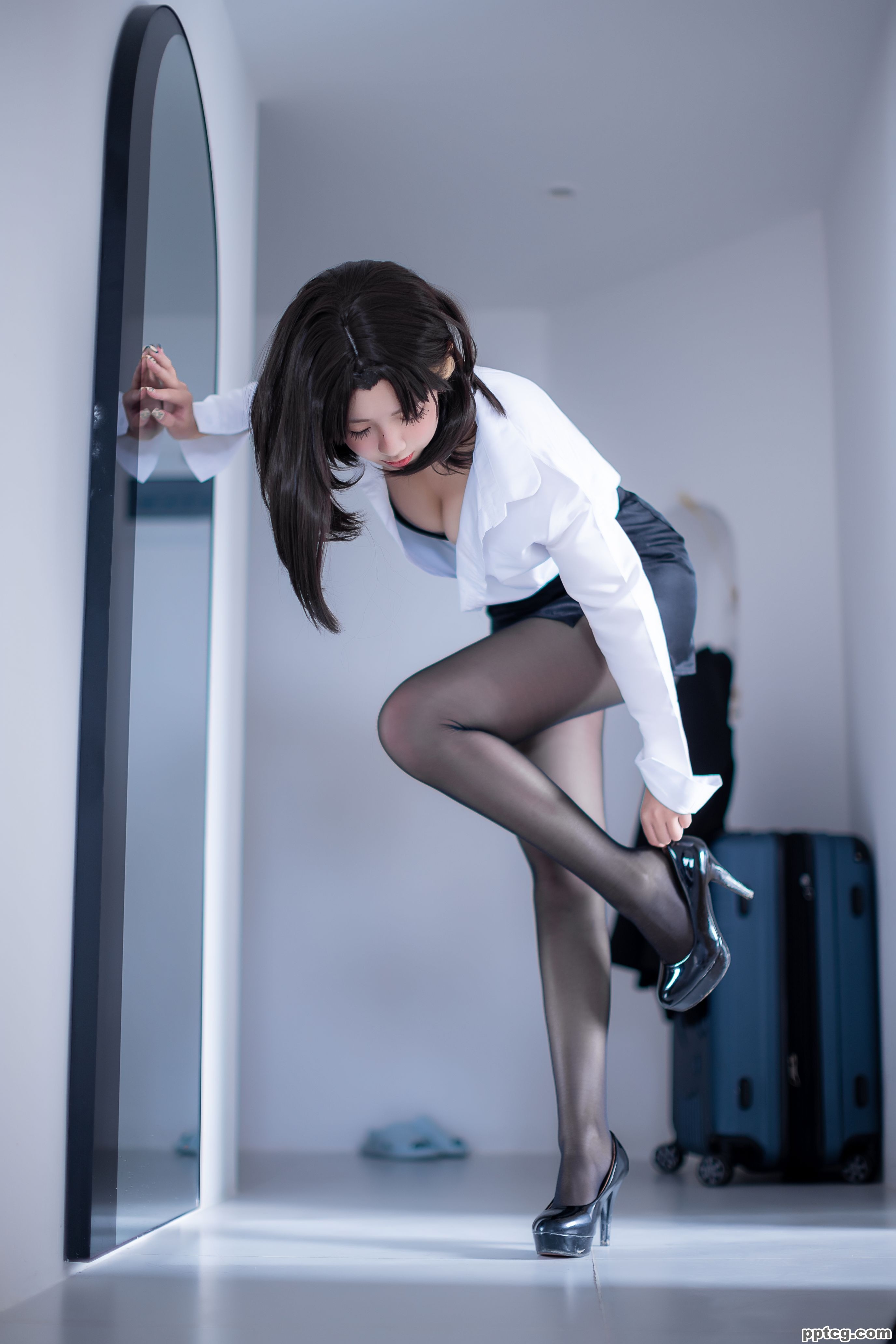 蓝小沂KiKi  OL黑丝