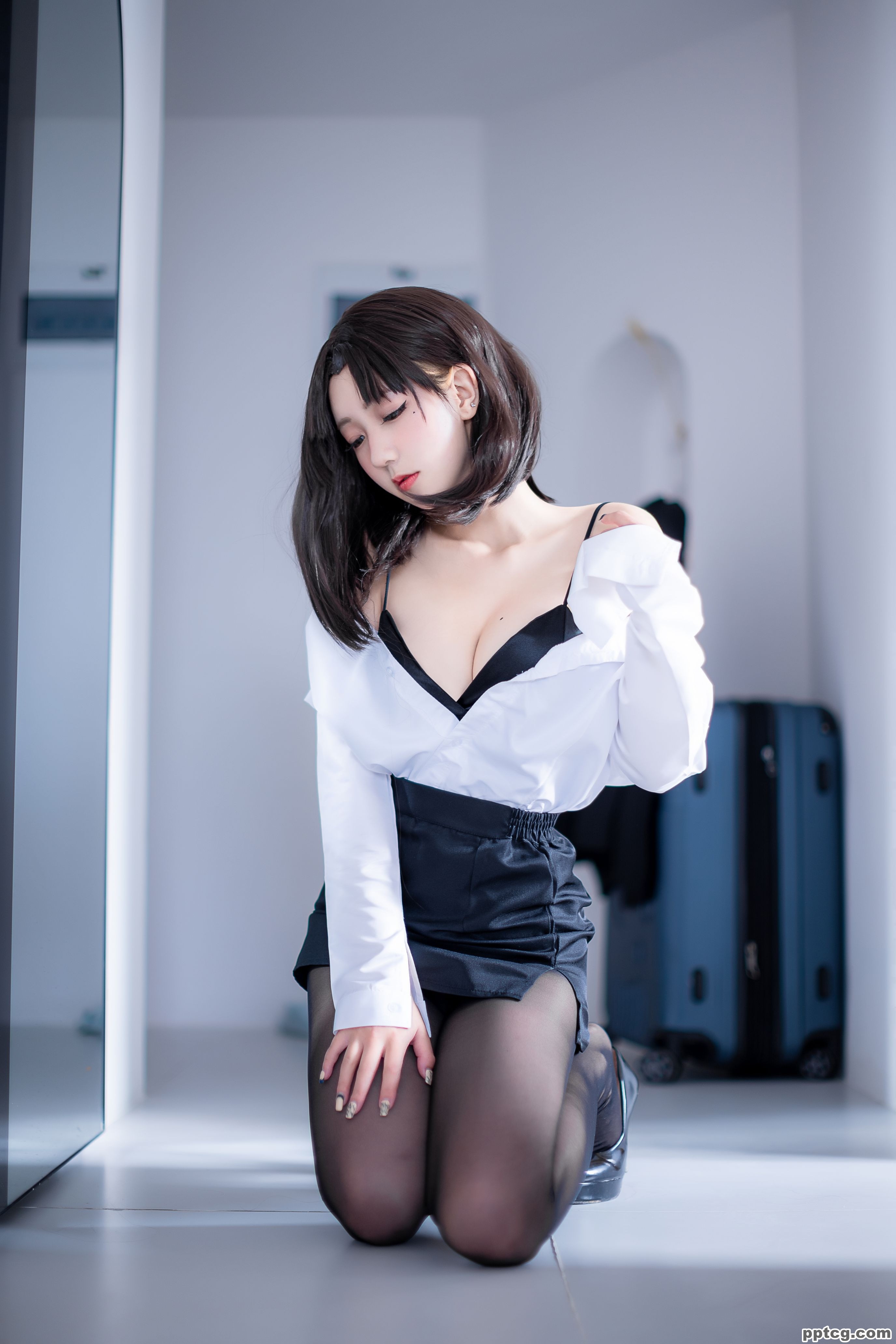 蓝小沂KiKi  OL黑丝