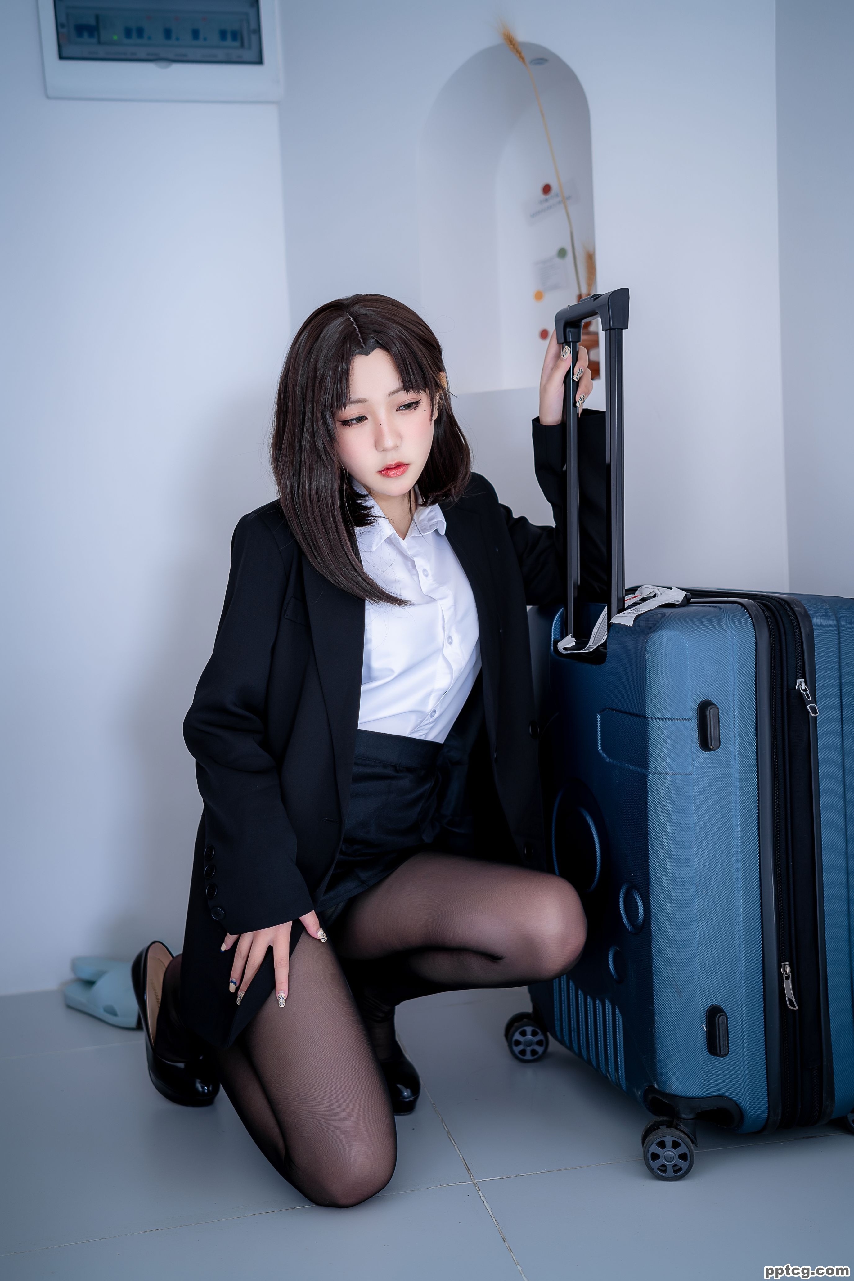 蓝小沂KiKi  OL黑丝