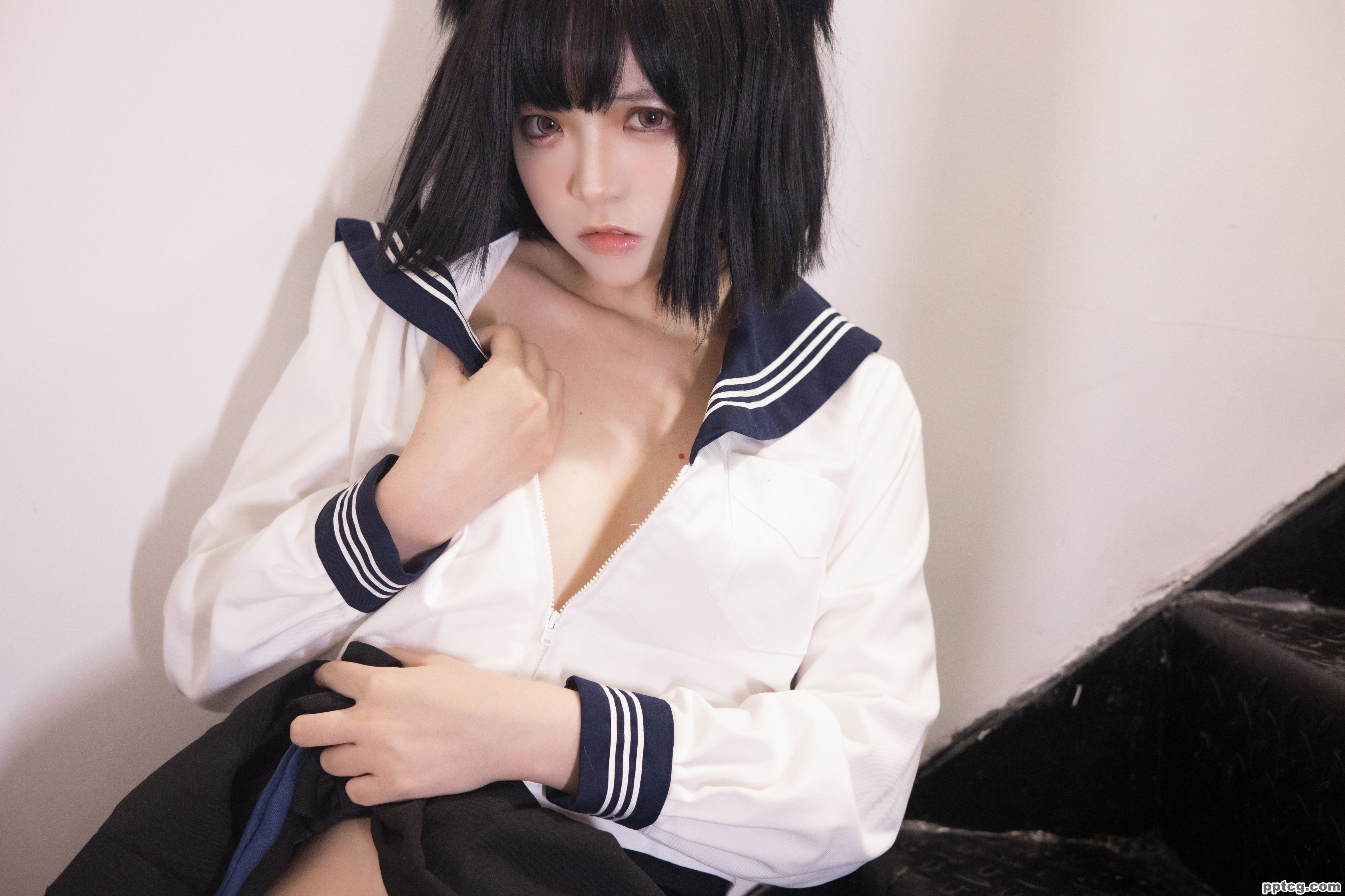 疯猫ss  制服少女