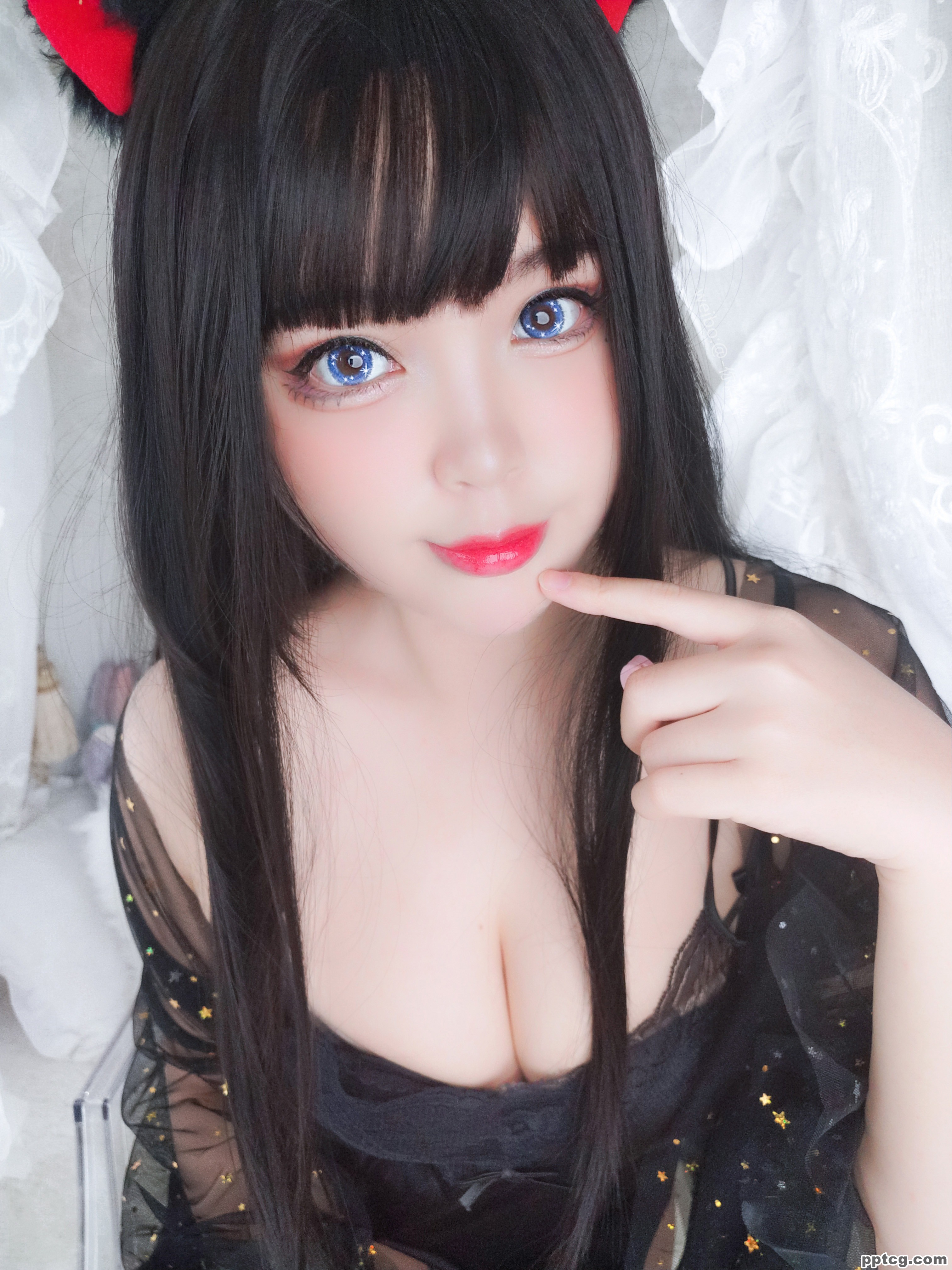 白烨 黑系猫咪少女